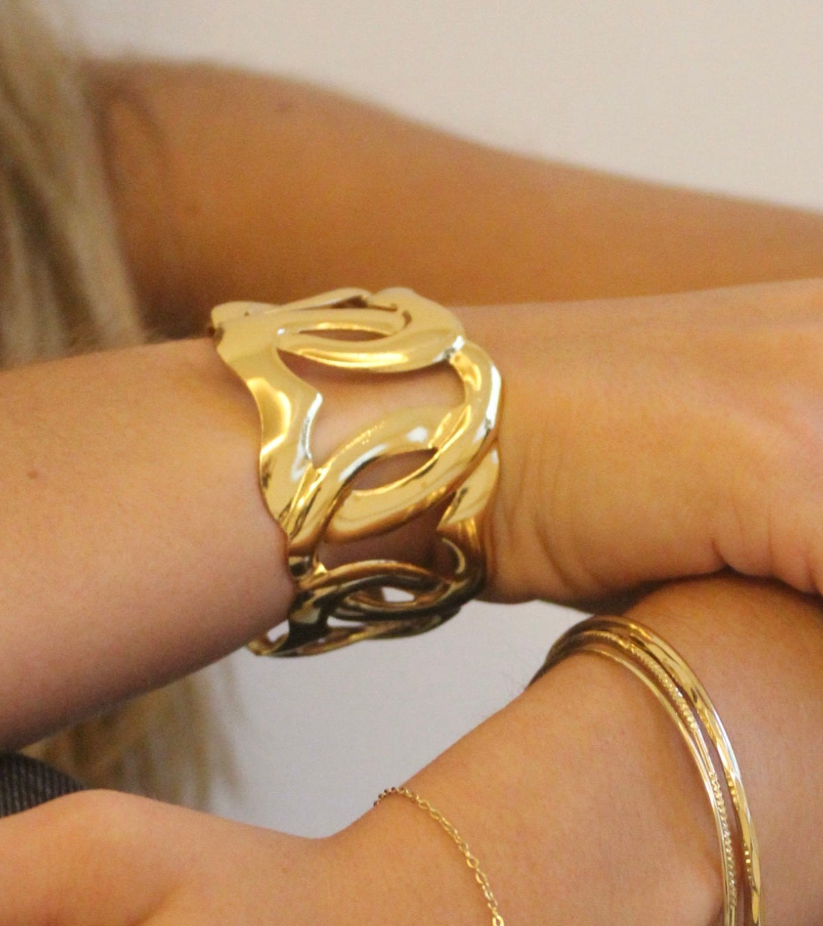 Stainless Steel Linked Chain Cuff Bracelet - Gold