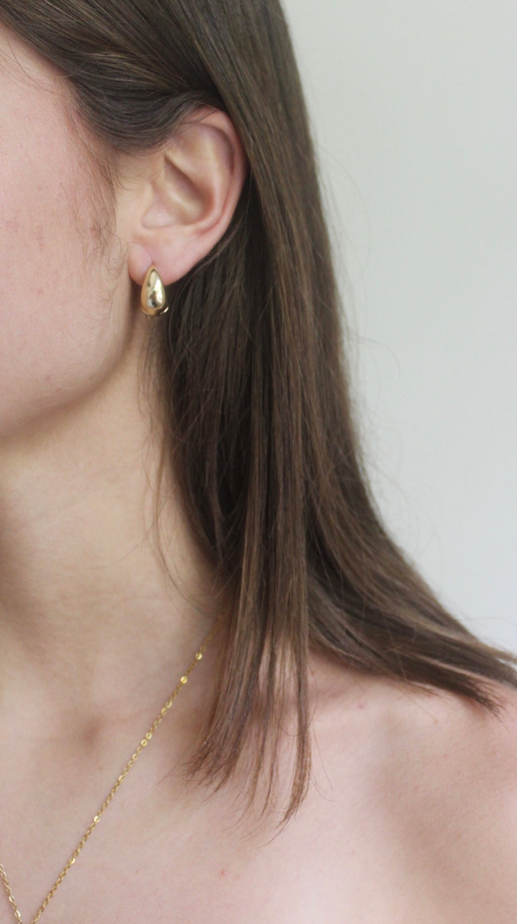 Chunky Tube Huggie Hoop Earrings - Gold